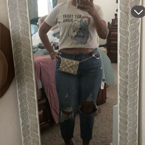 Louis Vuitton
Kirigami Pochette Limited Edition Colored Monogram Giant MM - Picture 5 of 5